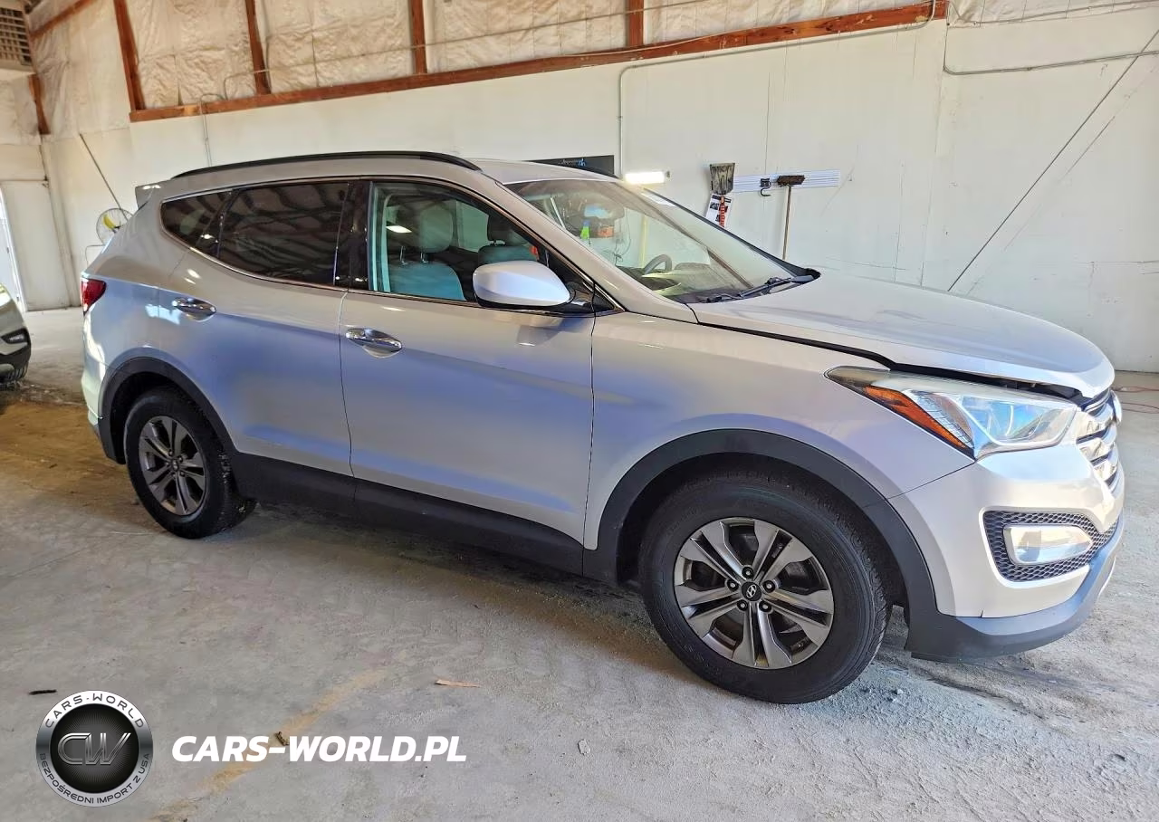 2016 Hyundai Santa Fe Sport 2.4L VIN:5XYZU3LB2GG353614 - 4