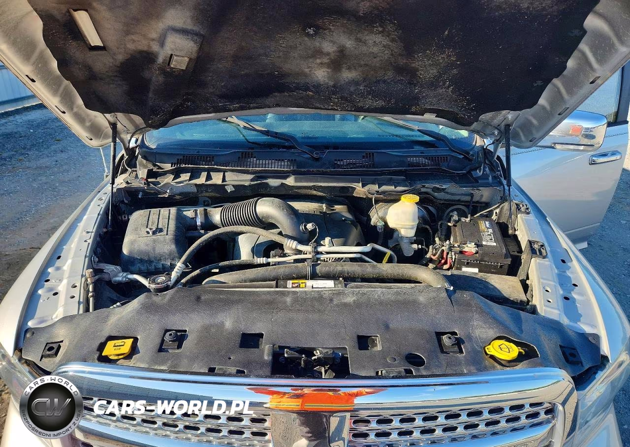 2017 Ram 1500 Laramie VIN:1C6RR6NT0HS776087 - 11