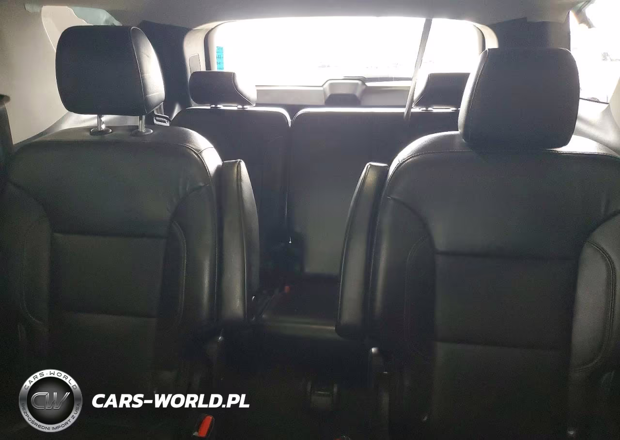 2019 Chevrolet Traverse Lt VIN:1GNEVHKW0KJ174405 - 10