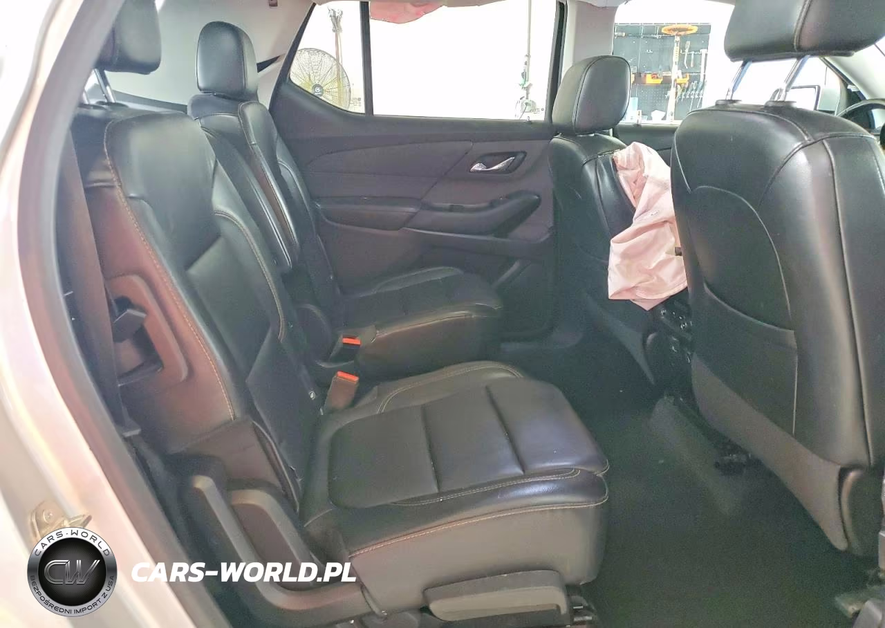 2019 Chevrolet Traverse Lt VIN:1GNEVHKW0KJ174405 - 11
