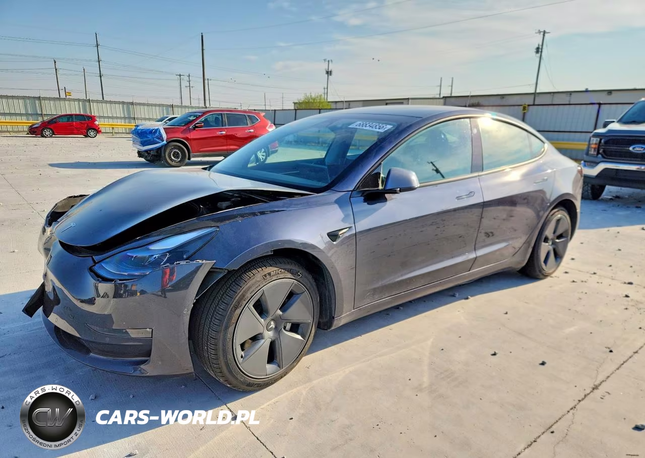 2022 Tesla Model 3 – zdjęcie 1 z 12