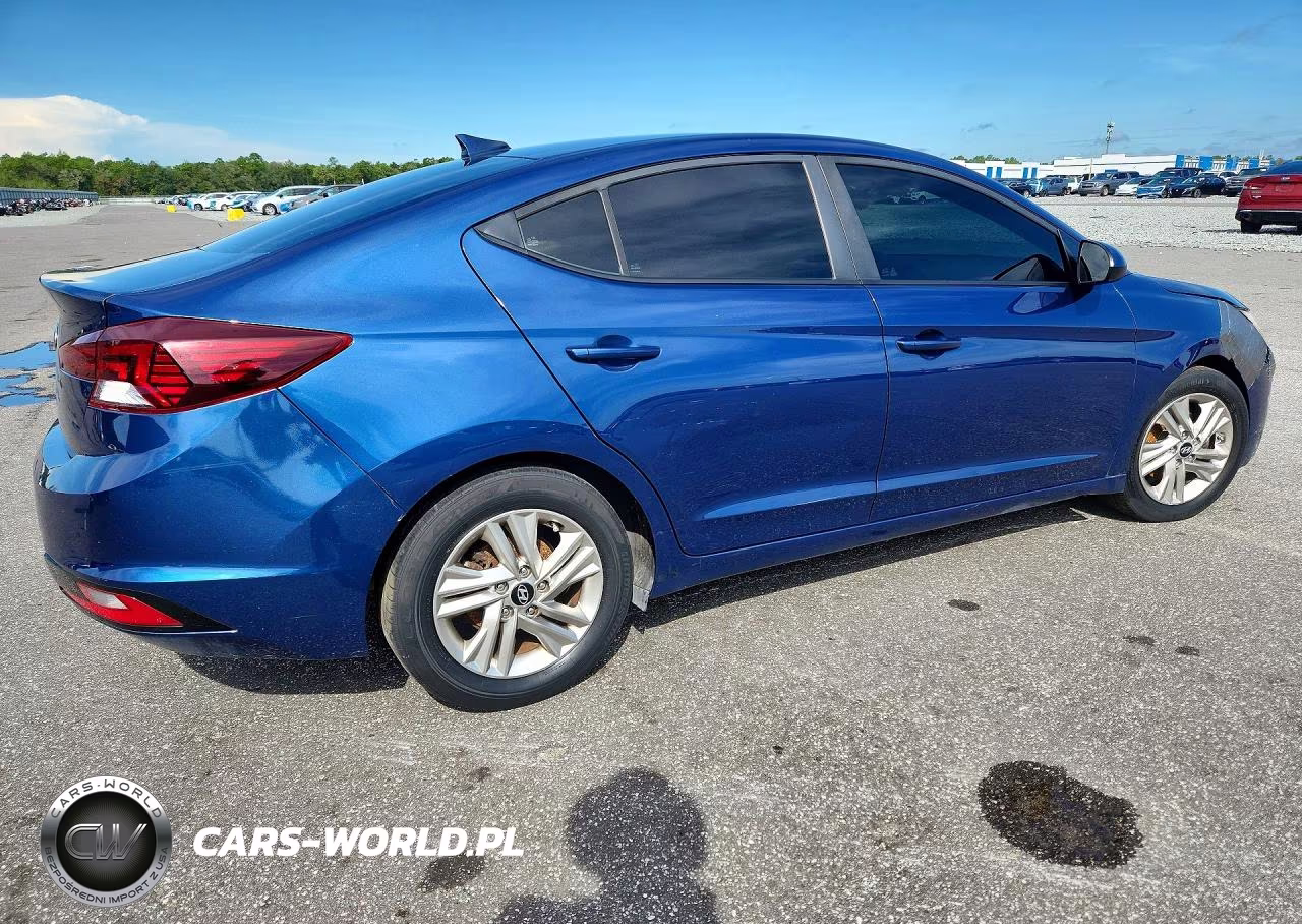 2019 Hyundai Elantra Sel VIN:5NPD84LF1KH481741 - 3