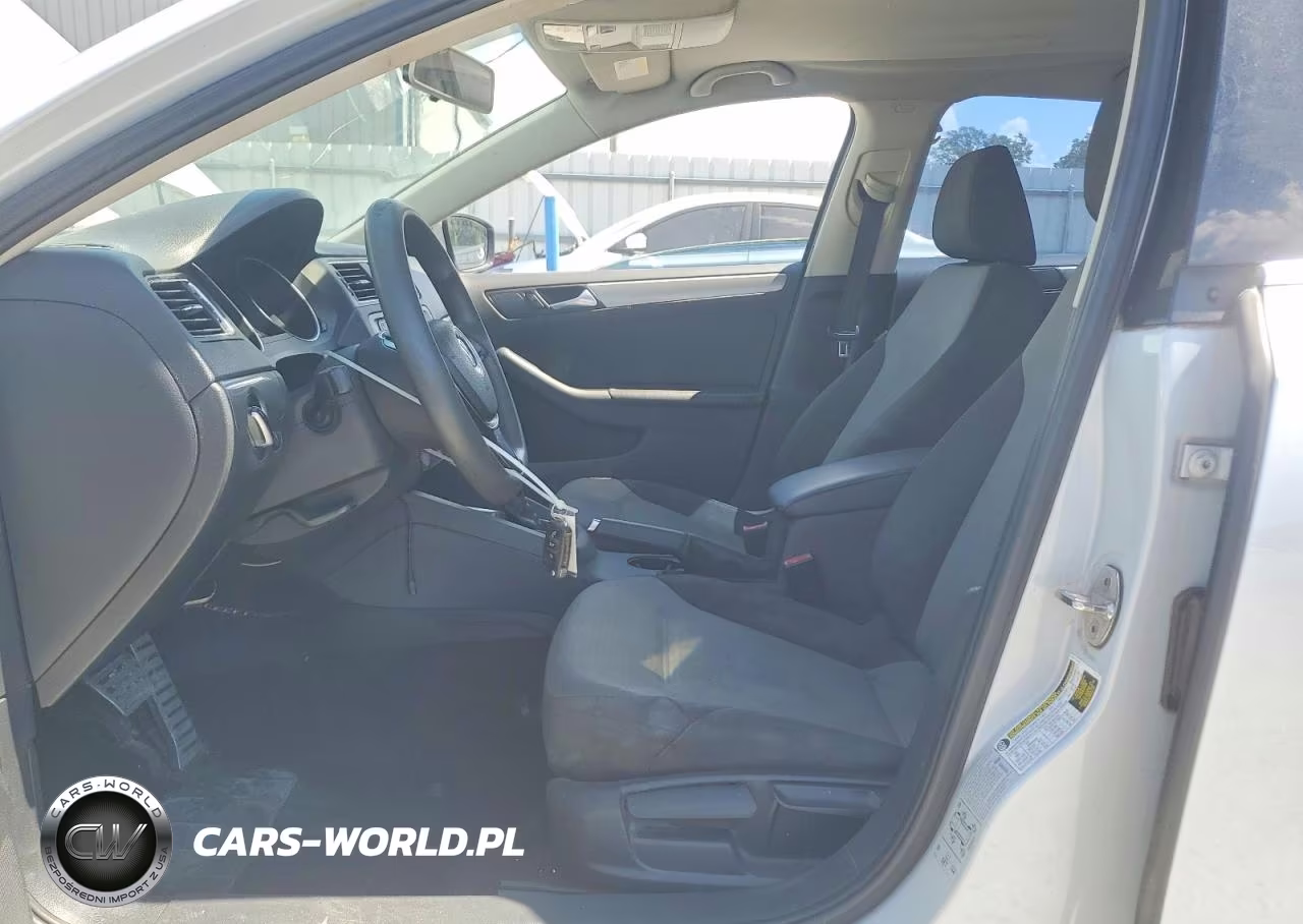 2017 Volkswagen Jetta S VIN:3VW2B7AJ3HM215638 - 7