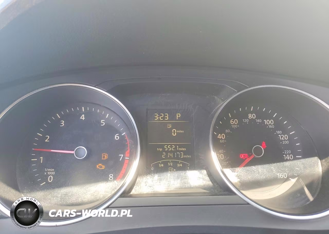 2017 Volkswagen Jetta S VIN:3VW2B7AJ3HM215638 - 9