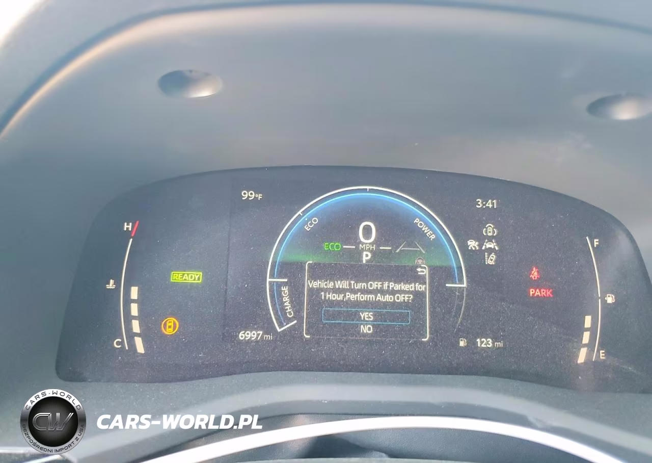 2026 Toyota Camry Se VIN:4T1DAACK4TU323963 - 9
