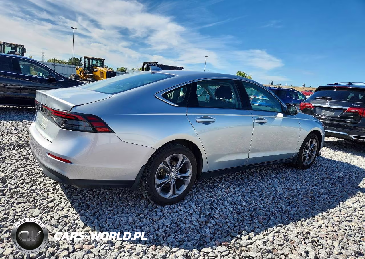 2024 Honda Accord Ex VIN:1HGCY1F39RA038168 - 3