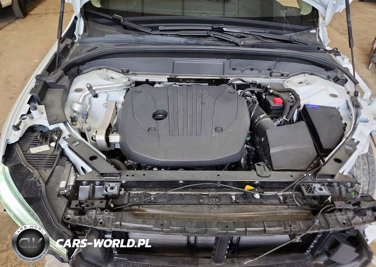 2025 Volvo Xc60 Plus VIN:YV4M12RC2S1184584 - 12