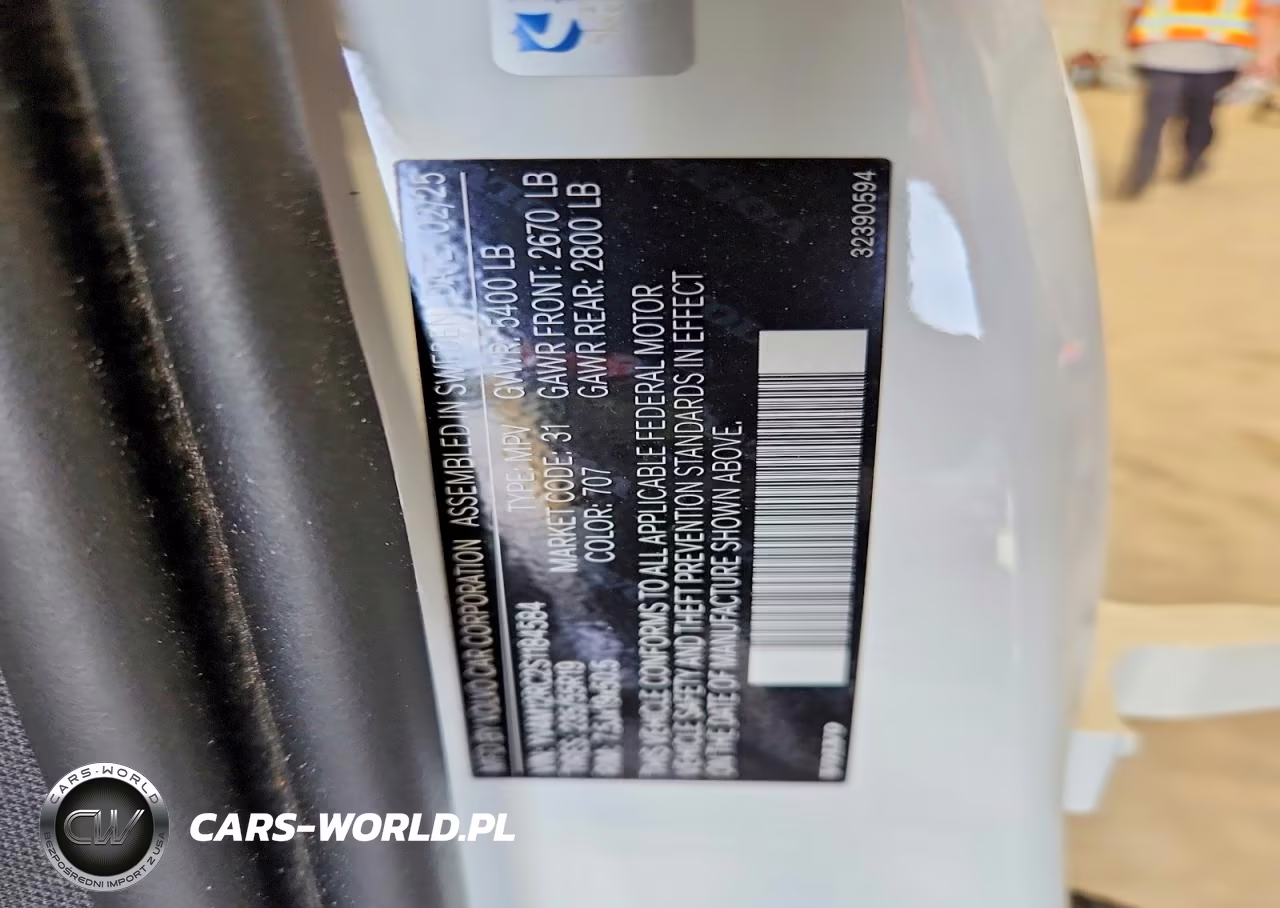 2025 Volvo Xc60 Plus VIN:YV4M12RC2S1184584 - 14