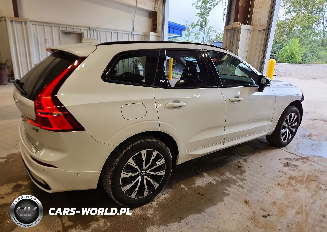 2025 Volvo Xc60 Plus VIN:YV4M12RC2S1184584 - 3
