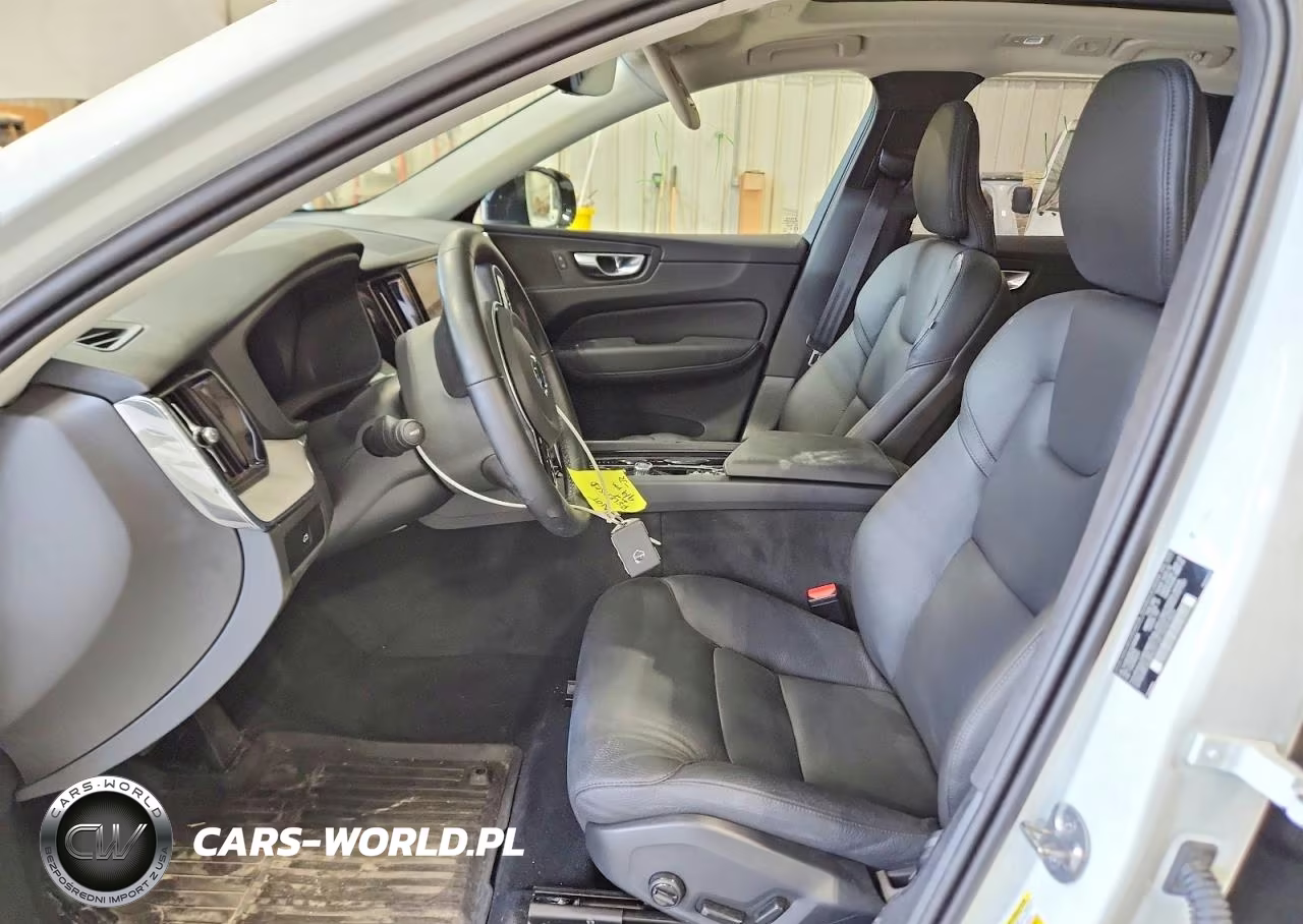 2025 Volvo Xc60 Plus VIN:YV4M12RC2S1184584 - 7