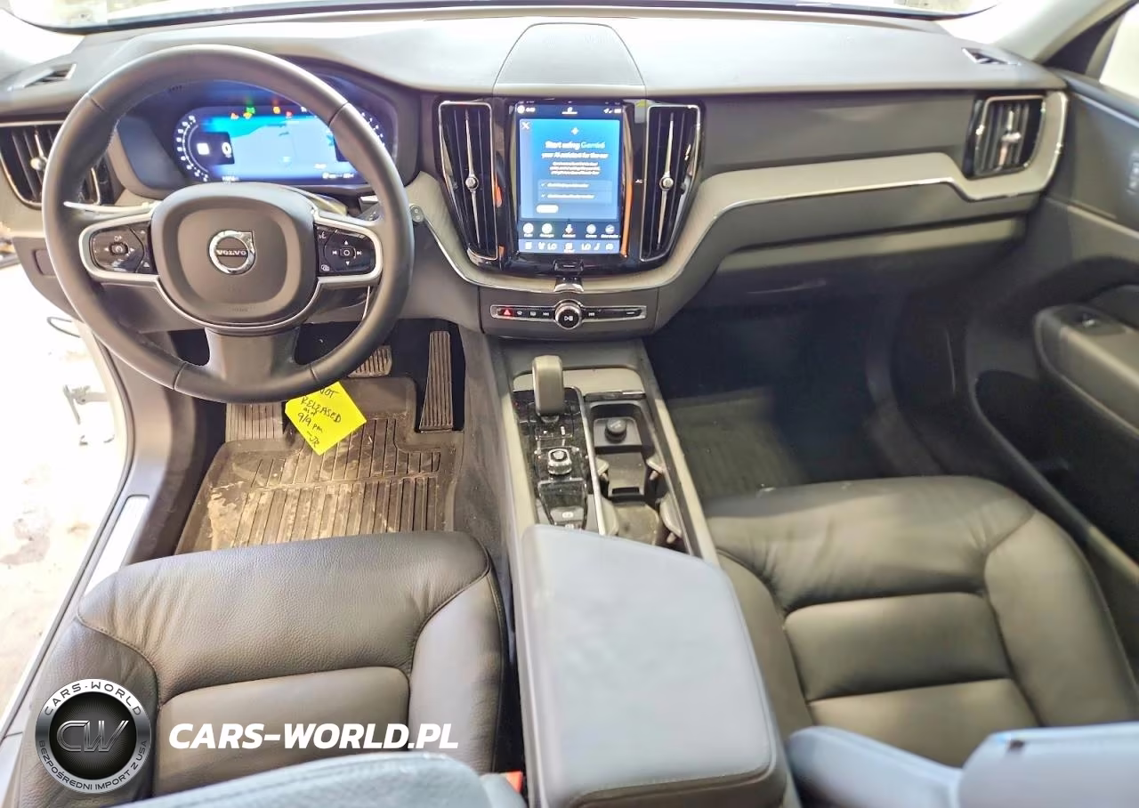2025 Volvo Xc60 Plus VIN:YV4M12RC2S1184584 - 8