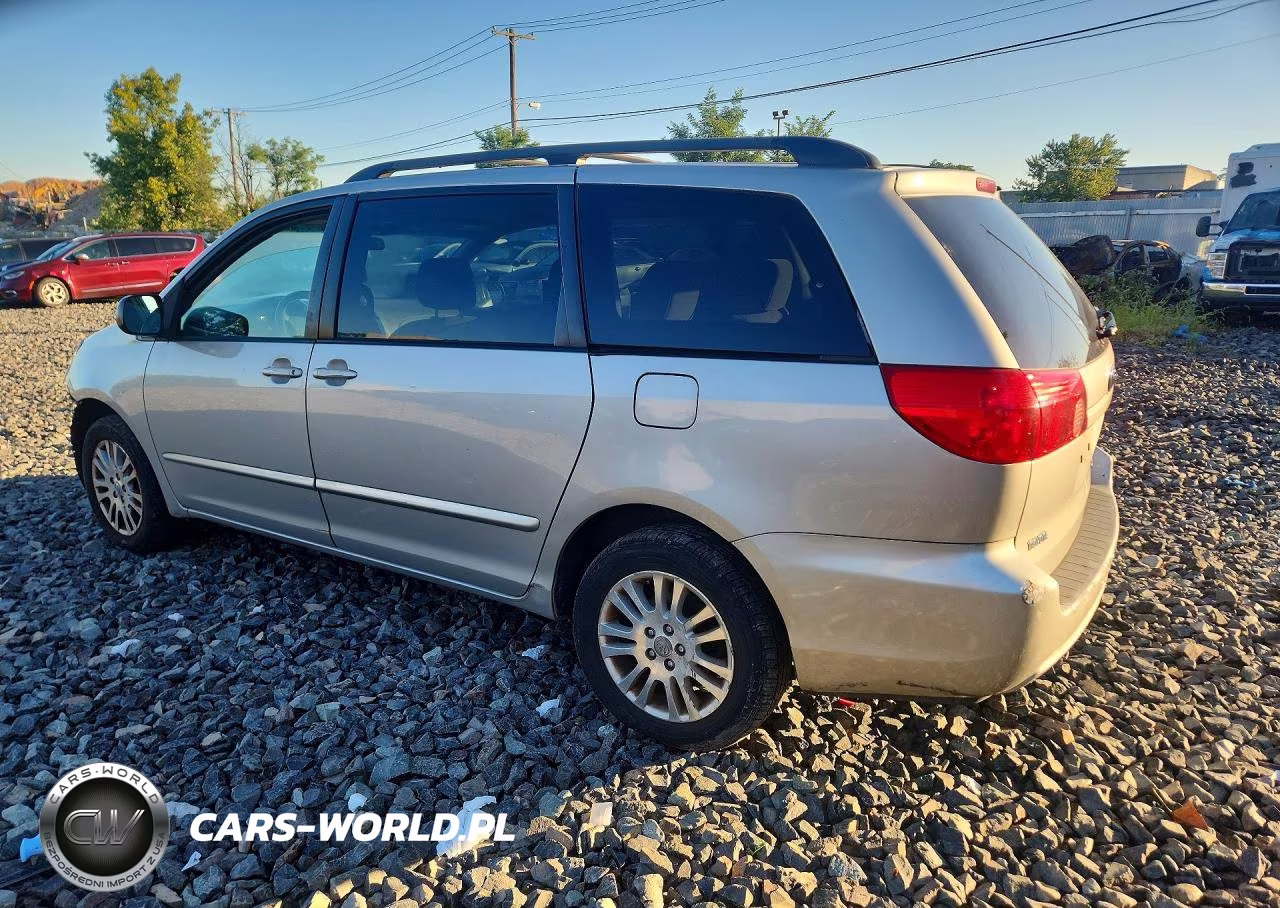 2007 Toyota Sienna Le VIN:5TDBK23C27S003686 - 2