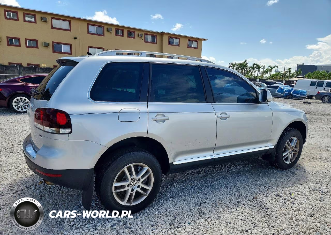 2010 Volkswagen Touareg V6 VIN:WVGBF7A96AD003553 - 3