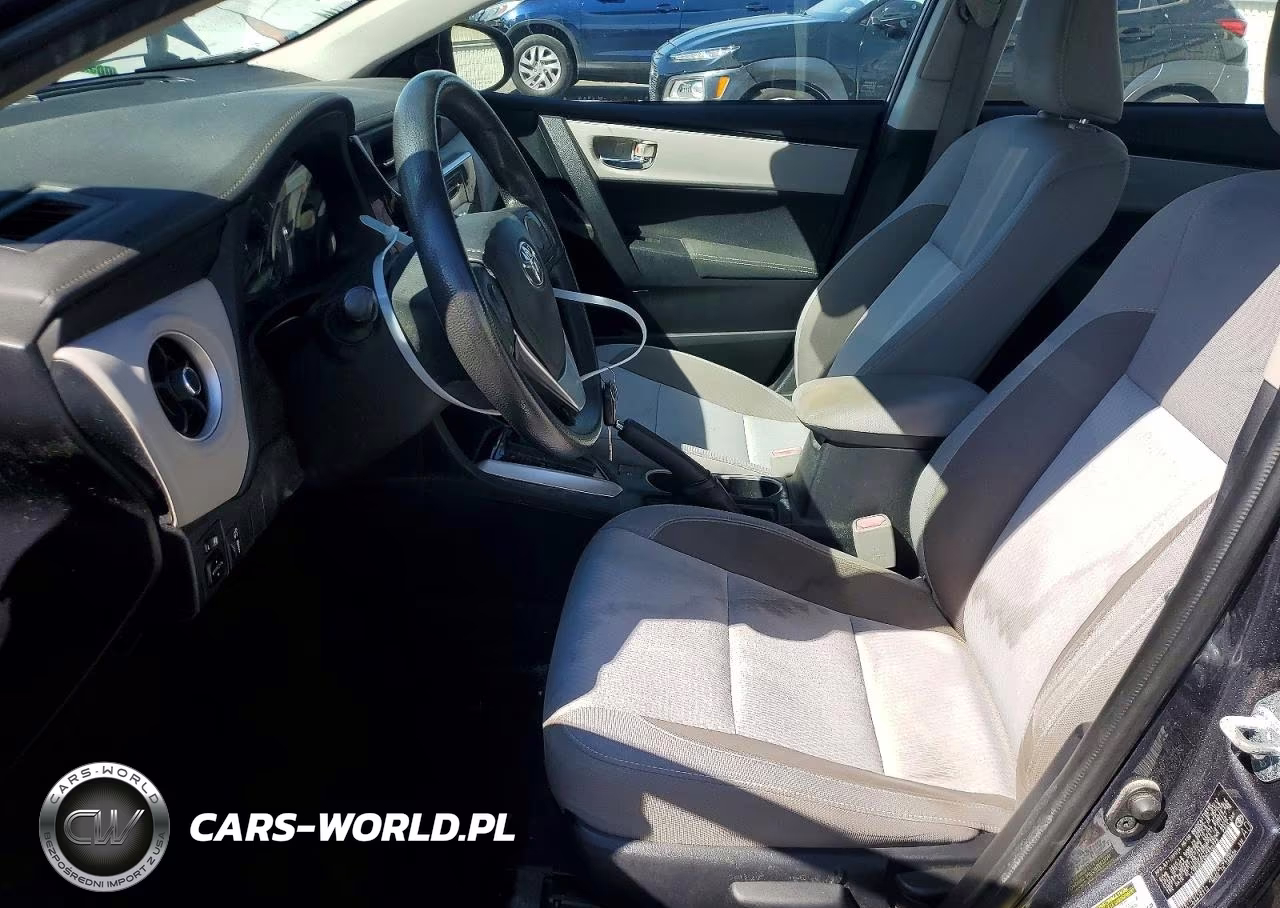 2017 Toyota Corolla Le VIN:2T1BURHE5HC830279 - 7