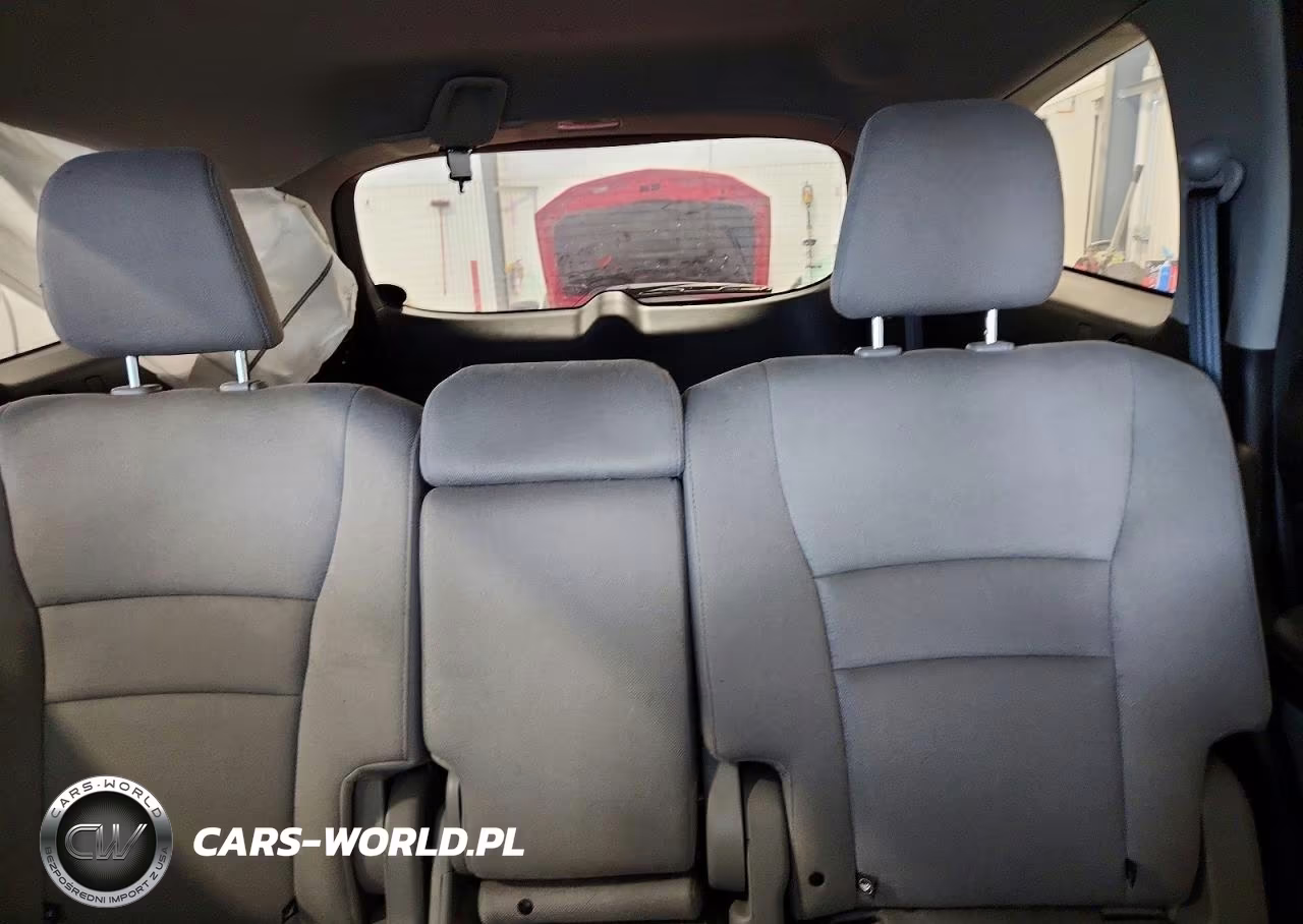 2018 Honda Pilot Lx VIN:5FNYF5H18JB022780 - 10