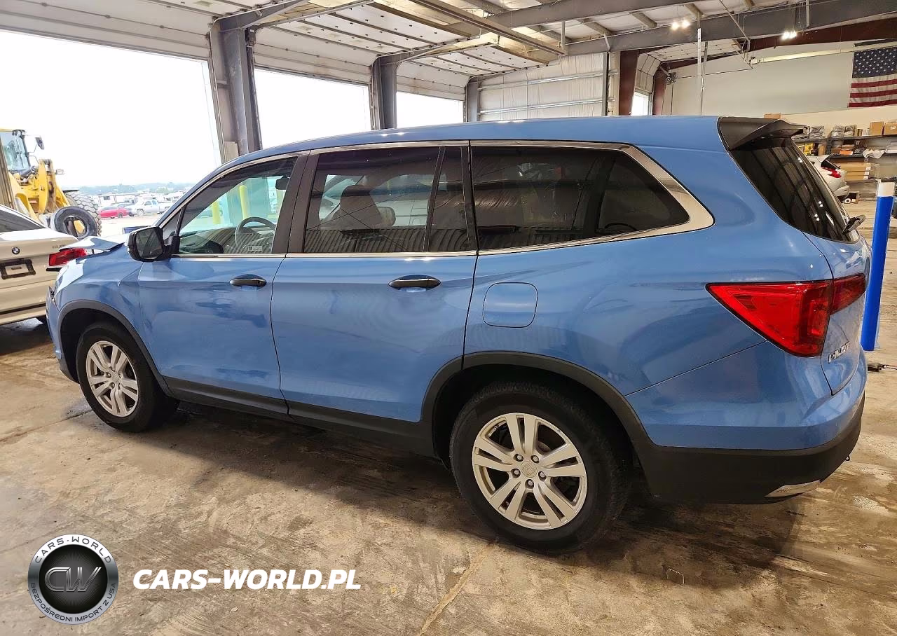 2018 Honda Pilot Lx VIN:5FNYF5H18JB022780 - 2