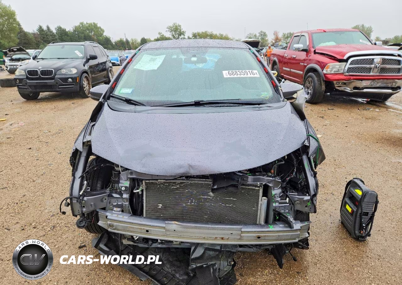 2018 Honda Fit Sport VIN:3HGGK5H64JM706838 - 5