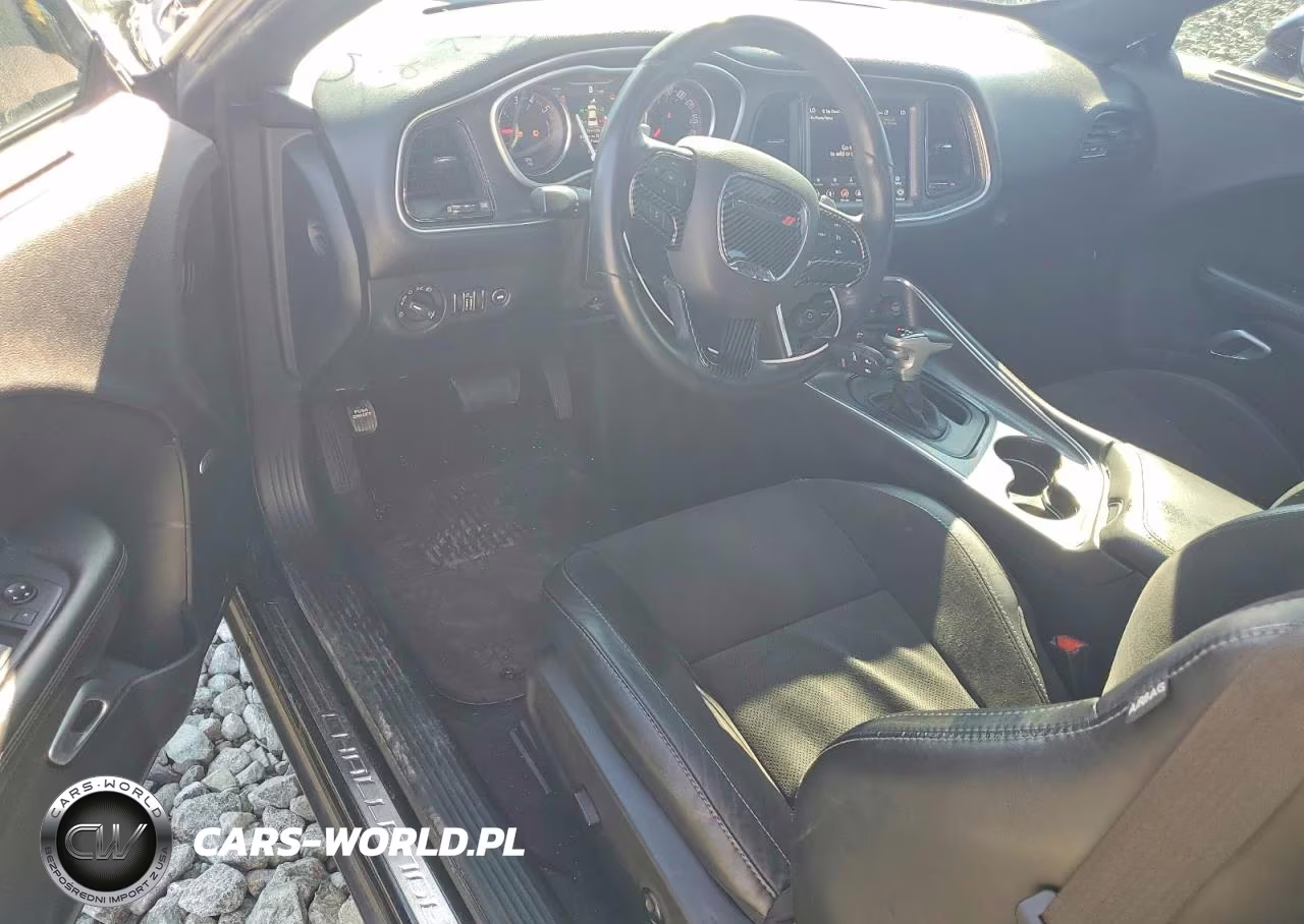 2018 Dodge Challenger R-T VIN:2C3CDZBT6JH252270 - 8