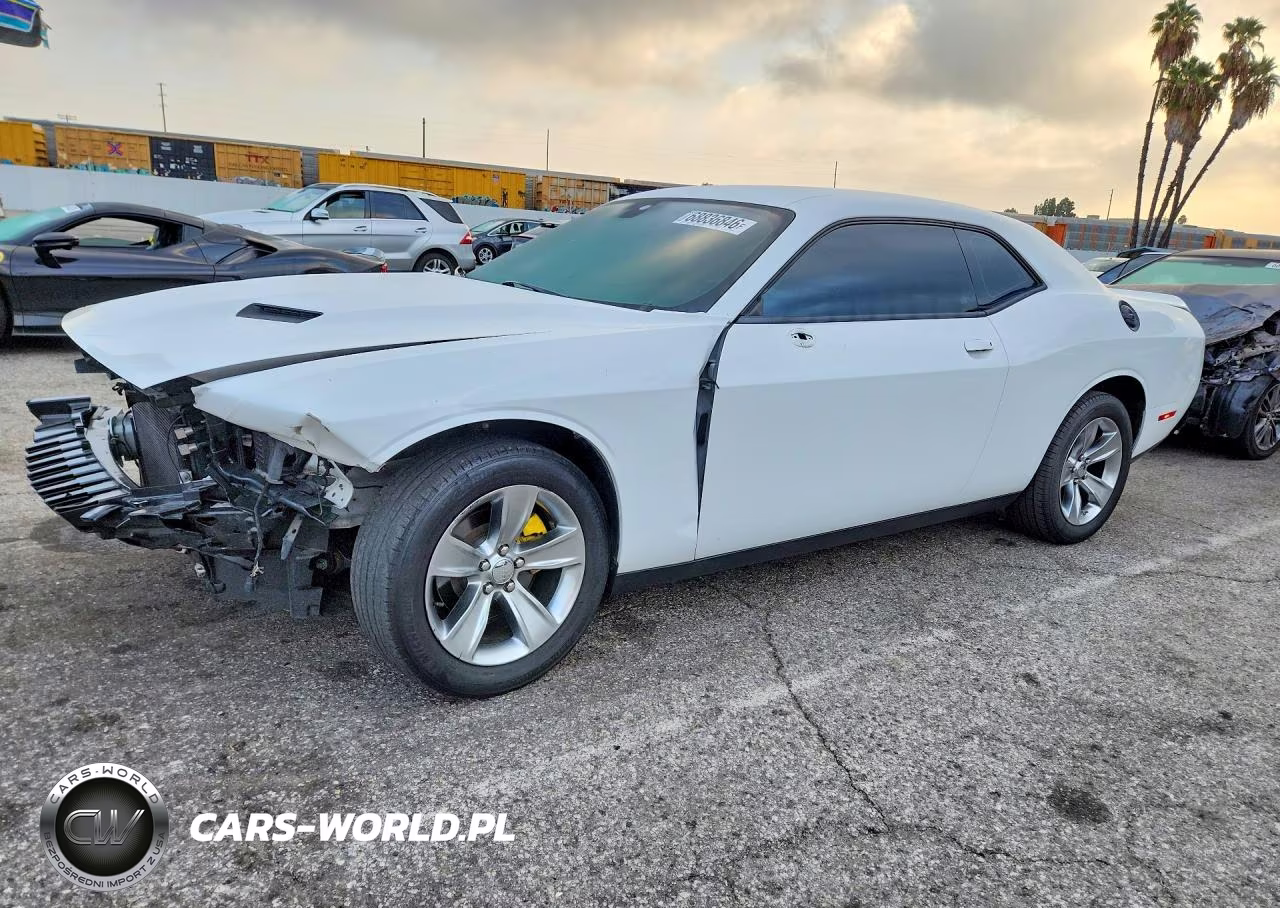 2020 Dodge Challenger Sxt VIN:2C3CDZAG3LH184954 - 1
