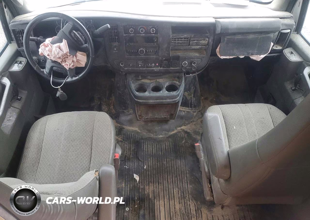 2021 Chevrolet Express Delivery Truck VIN:1HA3GTC74MN010165 - 8