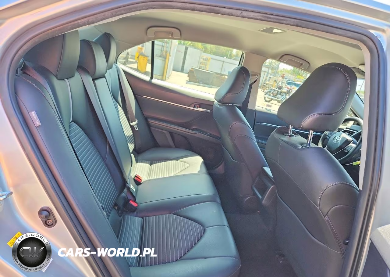 2018 Toyota Camry Se VIN:JTNB11HK4J3040093 - 10