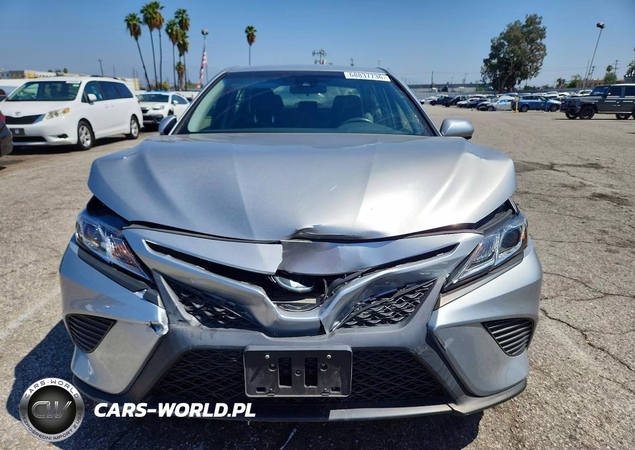 2018 Toyota Camry Se VIN:JTNB11HK4J3040093 - 5