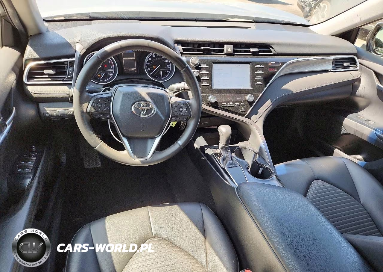 2018 Toyota Camry Se VIN:JTNB11HK4J3040093 - 8