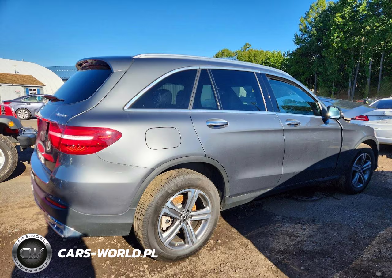 2019 Mercedes-Benz Glc 300 4Matic VIN:WDC0G4KBXKF570065 - 3