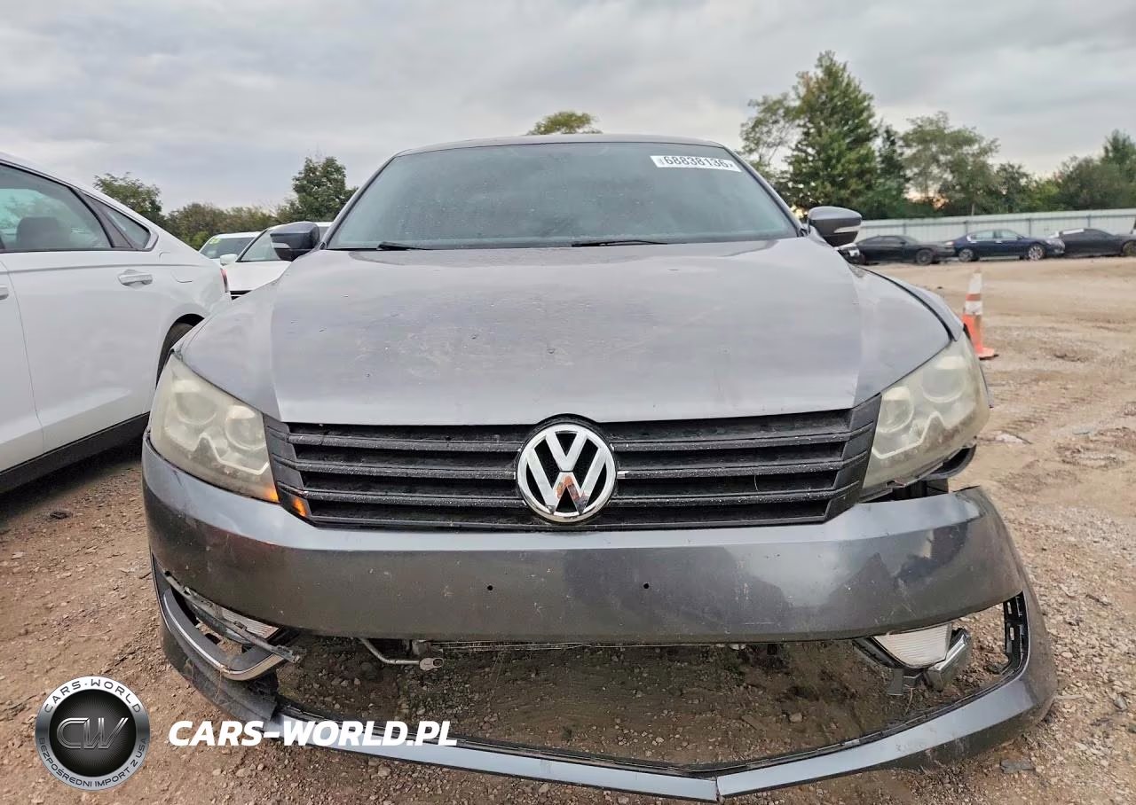 2015 Volkswagen Passat Sel VIN:1VWCS7A35FC116825 - 5