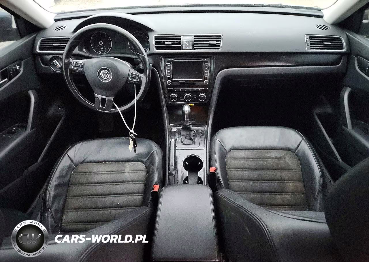 2015 Volkswagen Passat Sel VIN:1VWCS7A35FC116825 - 8