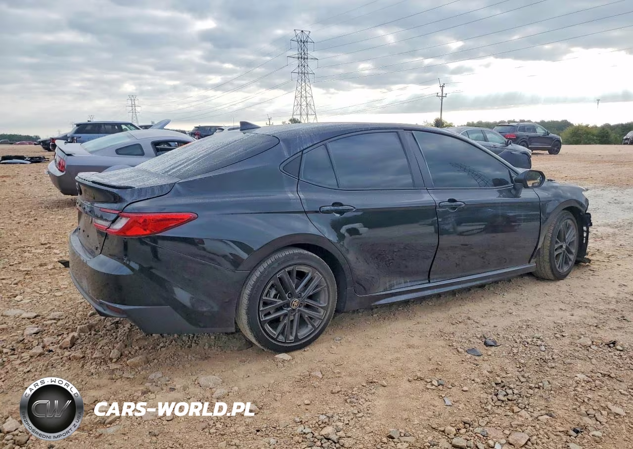 2025 Toyota Camry Se VIN:4T1DAACK5SU622182 - 3