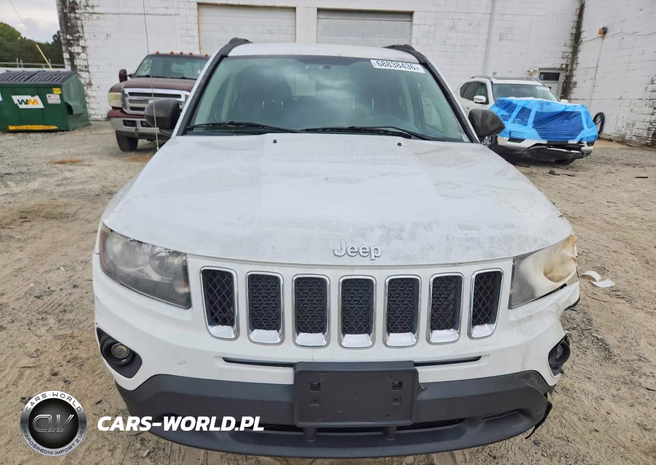 2015 Jeep Compass Sport VIN:1C4NJDBB8FD438825 - 5