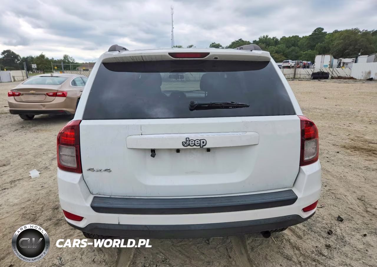 2015 Jeep Compass Sport VIN:1C4NJDBB8FD438825 - 6