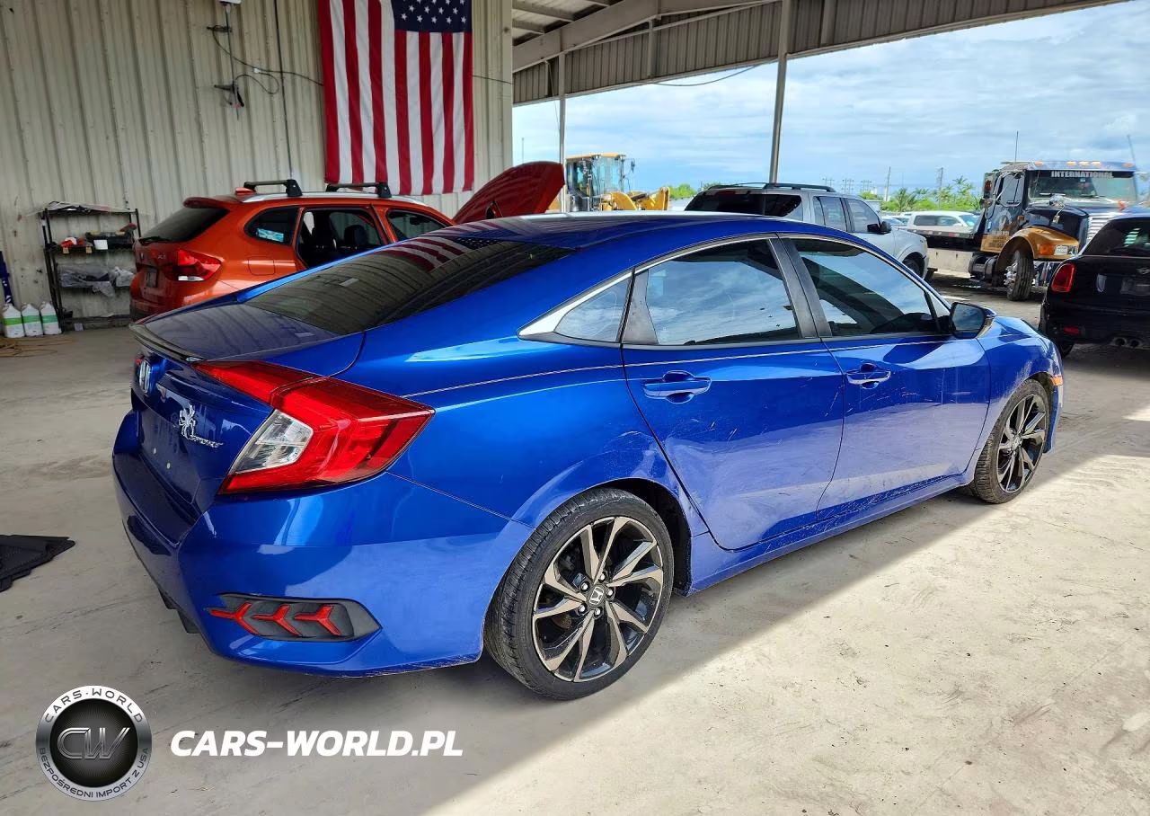 2019 Honda Civic Sport VIN:19XFC2F89KE005640 - 3