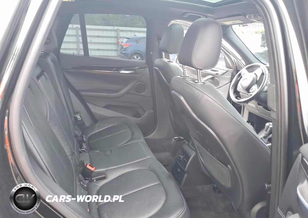 2018 BMW X1 Sdrive28I VIN:WBXHU7C37J5H41746 - 11