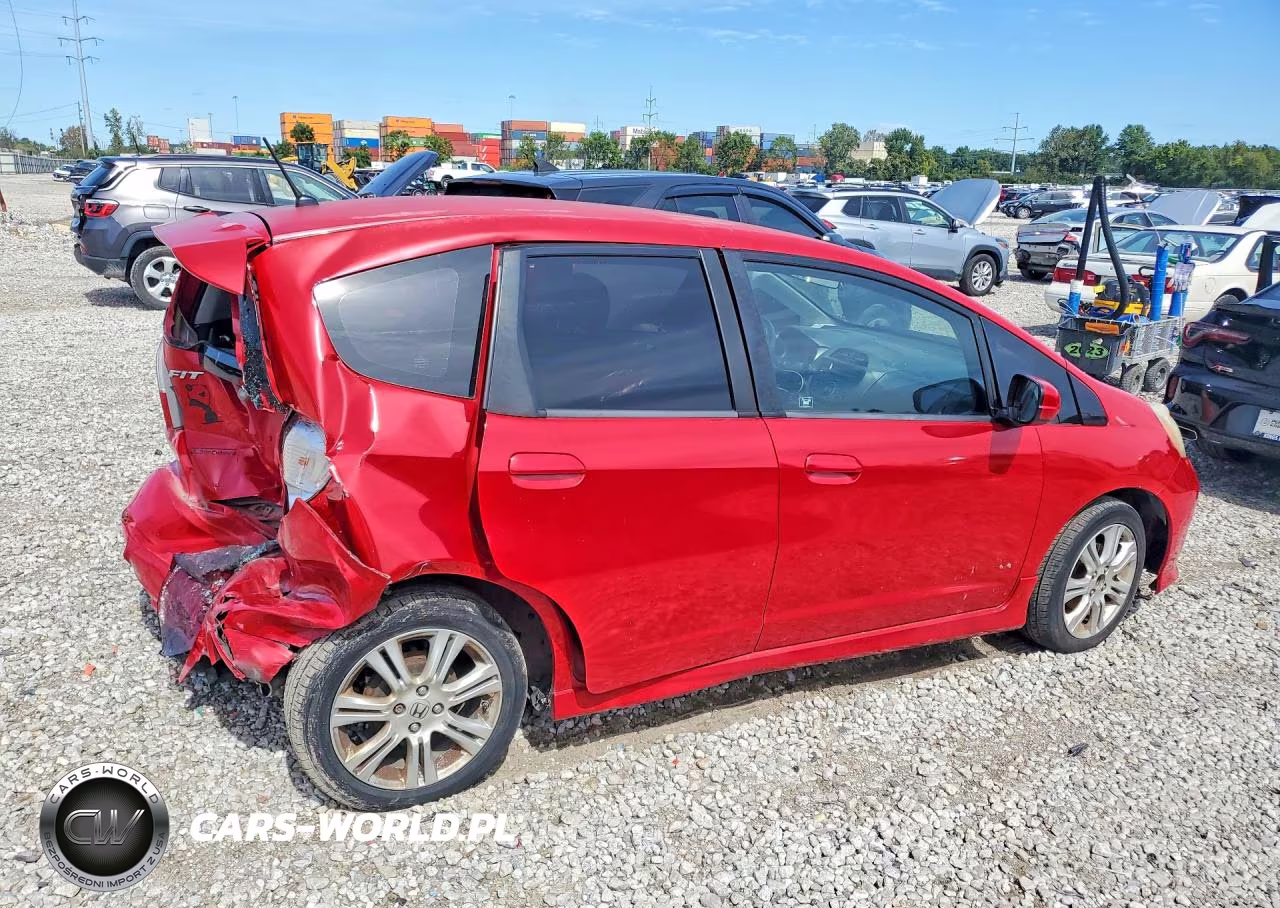 2009 Honda Fit Sport VIN:JHMGE88459S030214 - 3