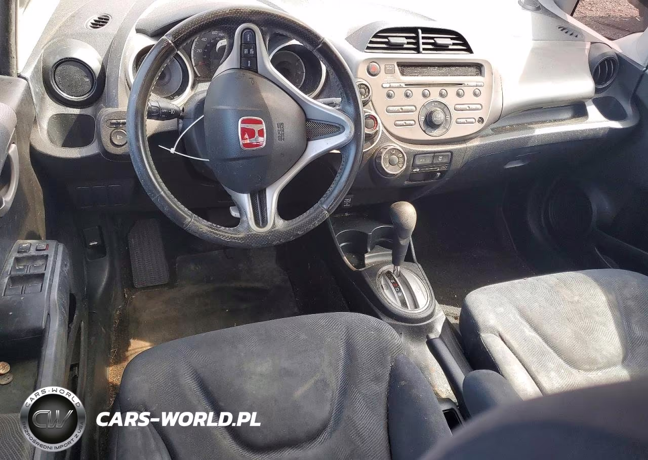2009 Honda Fit Sport VIN:JHMGE88459S030214 - 8