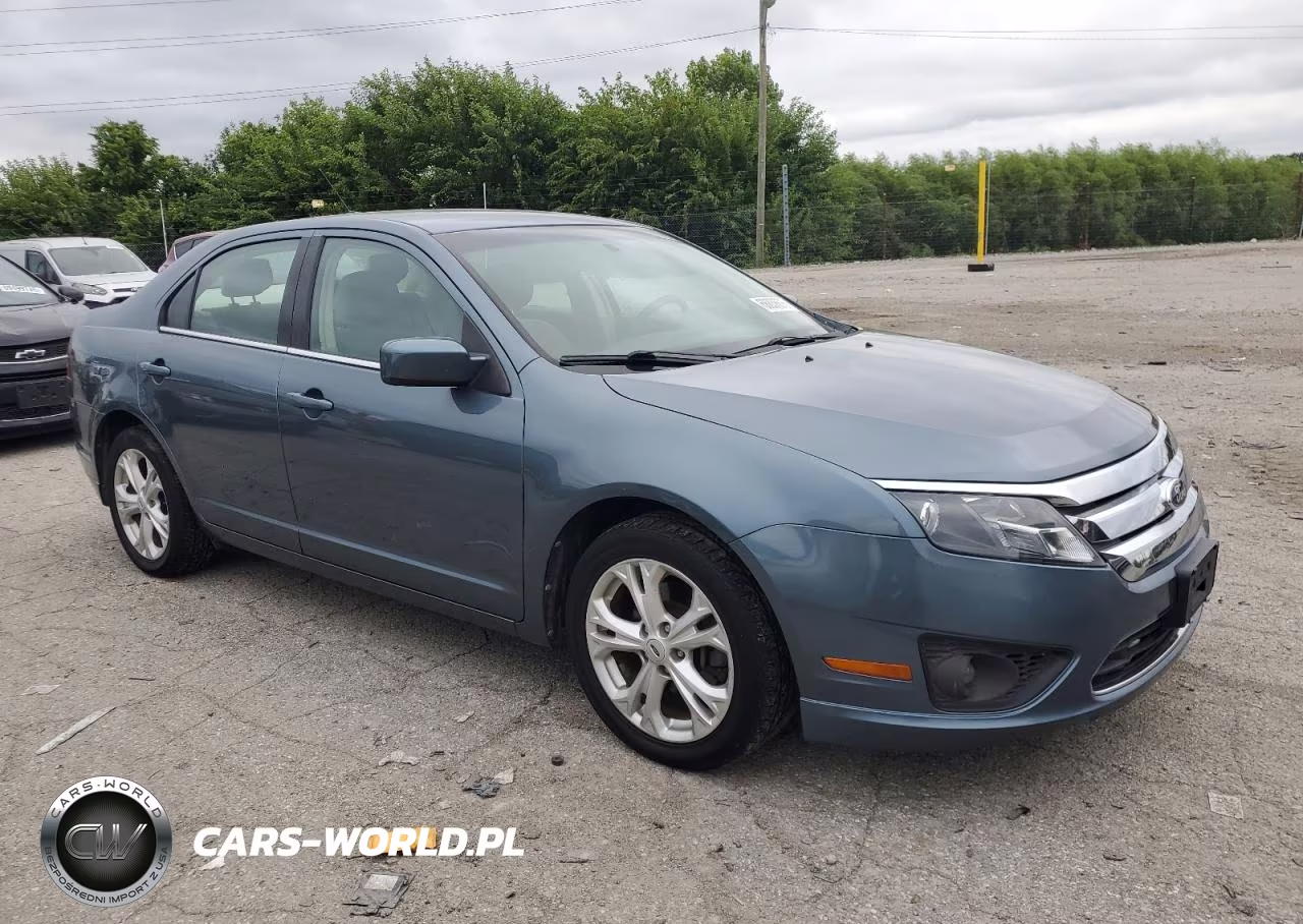 2012 Ford Fusion Se VIN:3FAHP0HA3CR158239 - 4