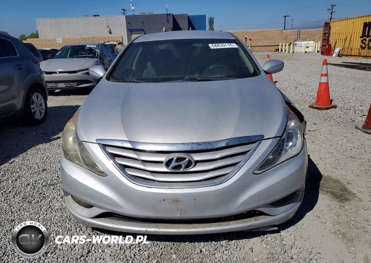 2013 Hyundai Sonata Gls VIN:5NPEB4AC8BH110395 - 5