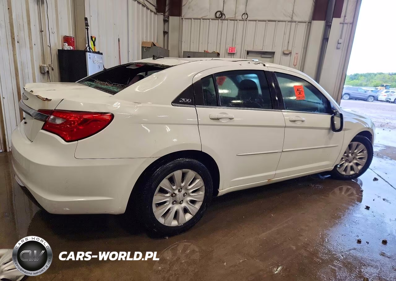 2012 Chrysler 200 Lx VIN:1C3CCBAB8CN246628 - 3