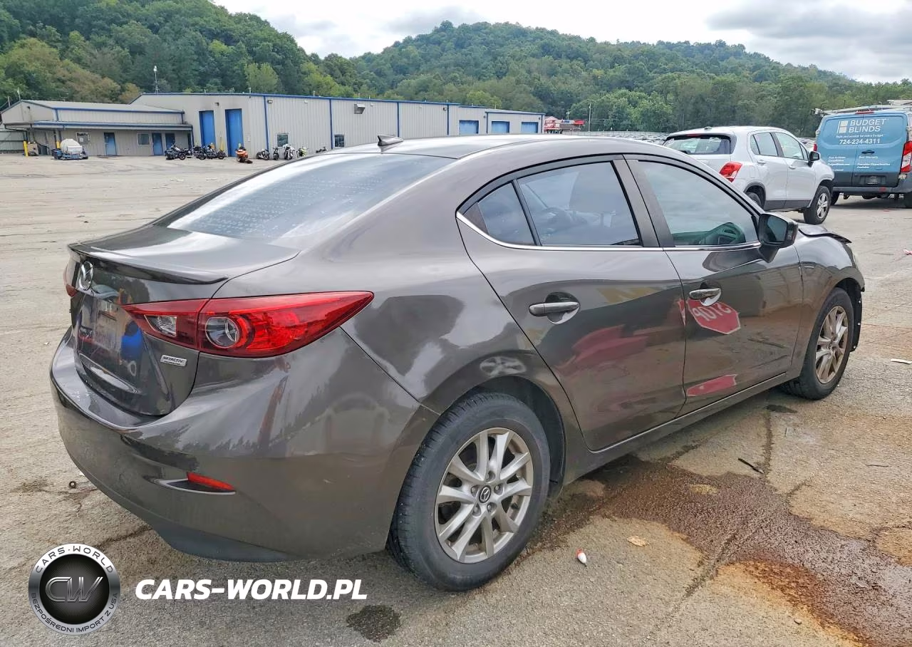 2016 Mazda 3 Touring VIN:JM1BM1W75G1306770 - 3