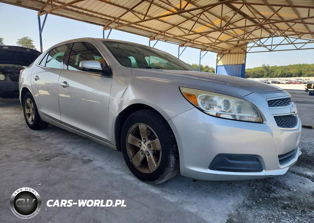 2013 Chevrolet Malibu 1Lt VIN:1G11C5SA2DF248275 - 4