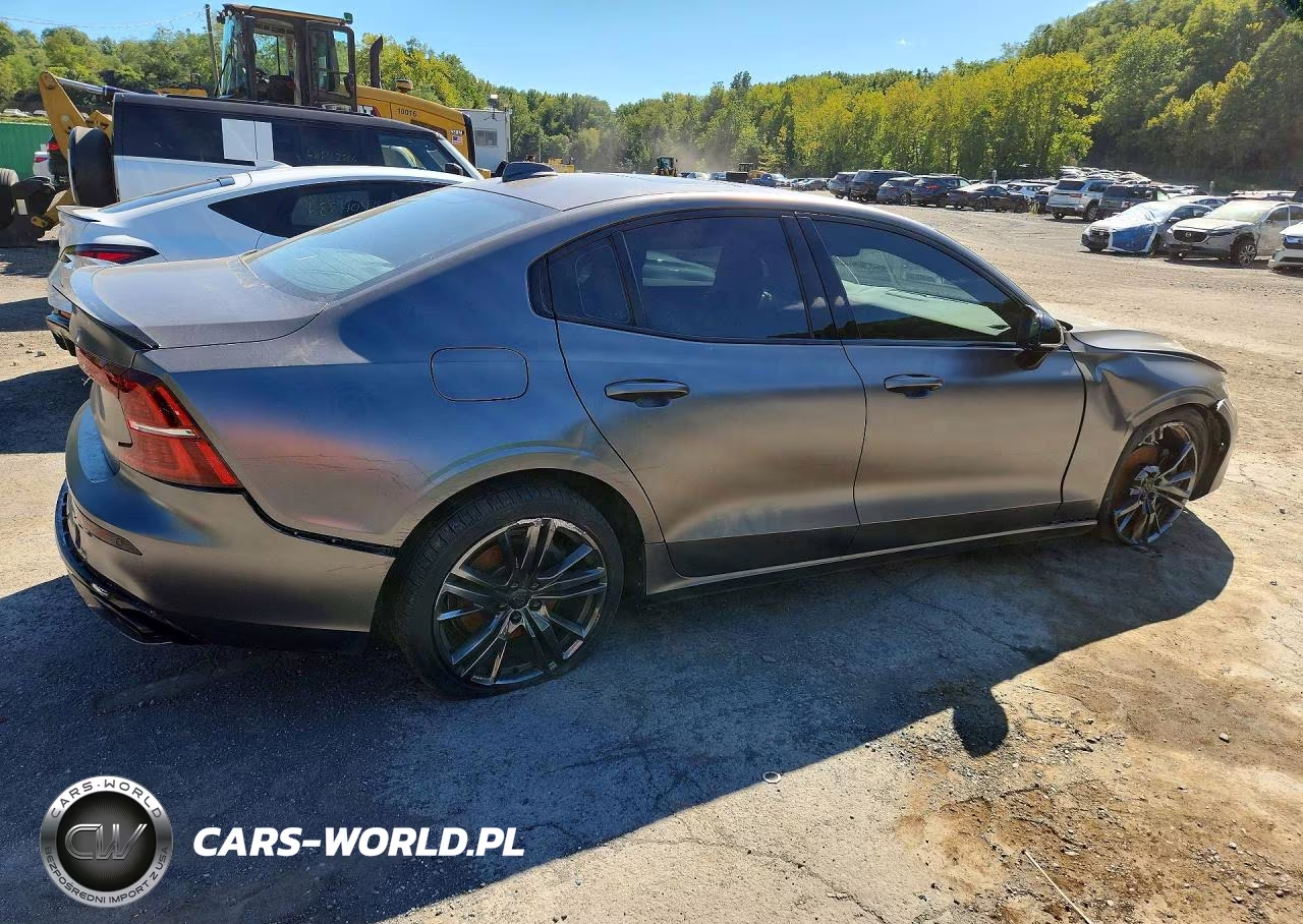 2021 Volvo S60 T6 R-Design VIN:7JRA22TM5MG080550 - 3