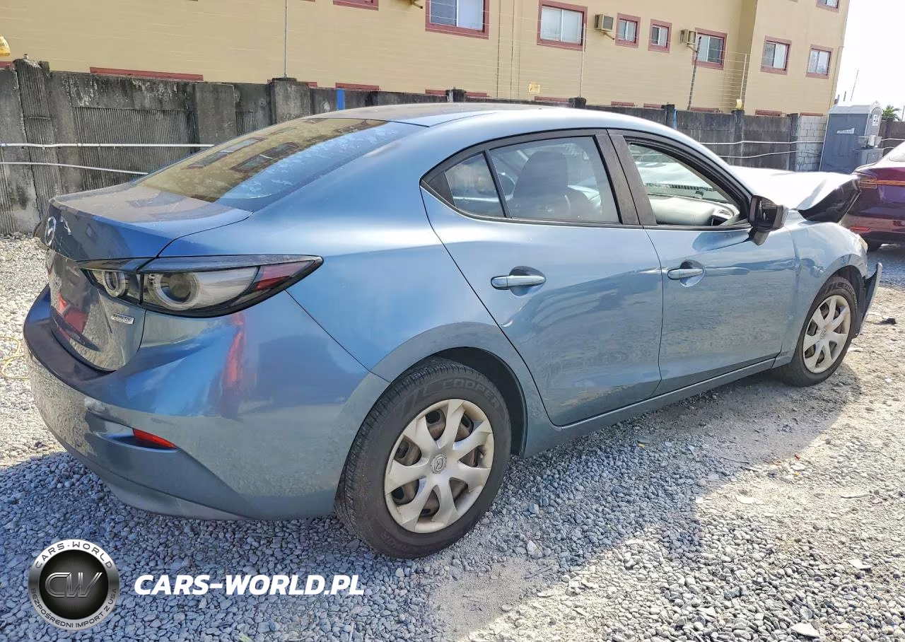 2015 Mazda 3 Sport VIN:3MZBM1U79FM124572 - 3