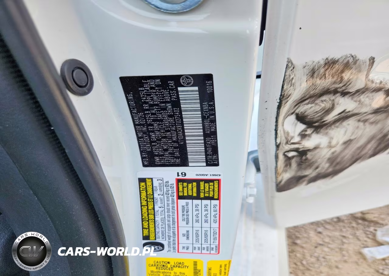 2026 Toyota Camry Le VIN:4T1DAACK8TU275402 - 12