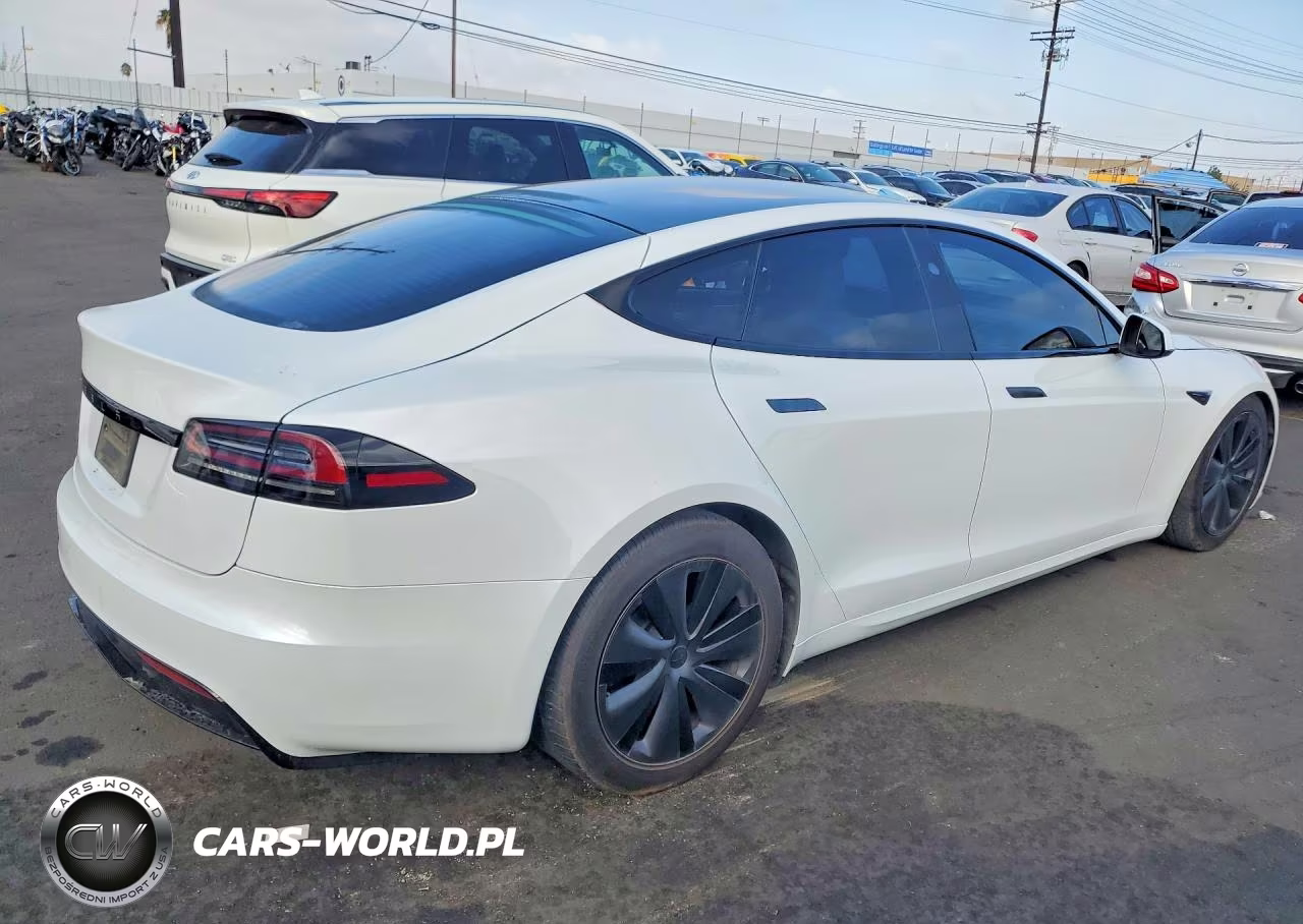 2023 Tesla Model S VIN:5YJSA1E53PF510323 - 3