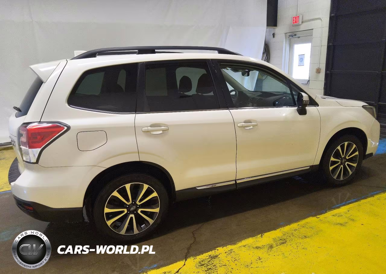 2017 Subaru Forester 2.0Xt Touring VIN:JF2SJGWC2HH508629 - 3