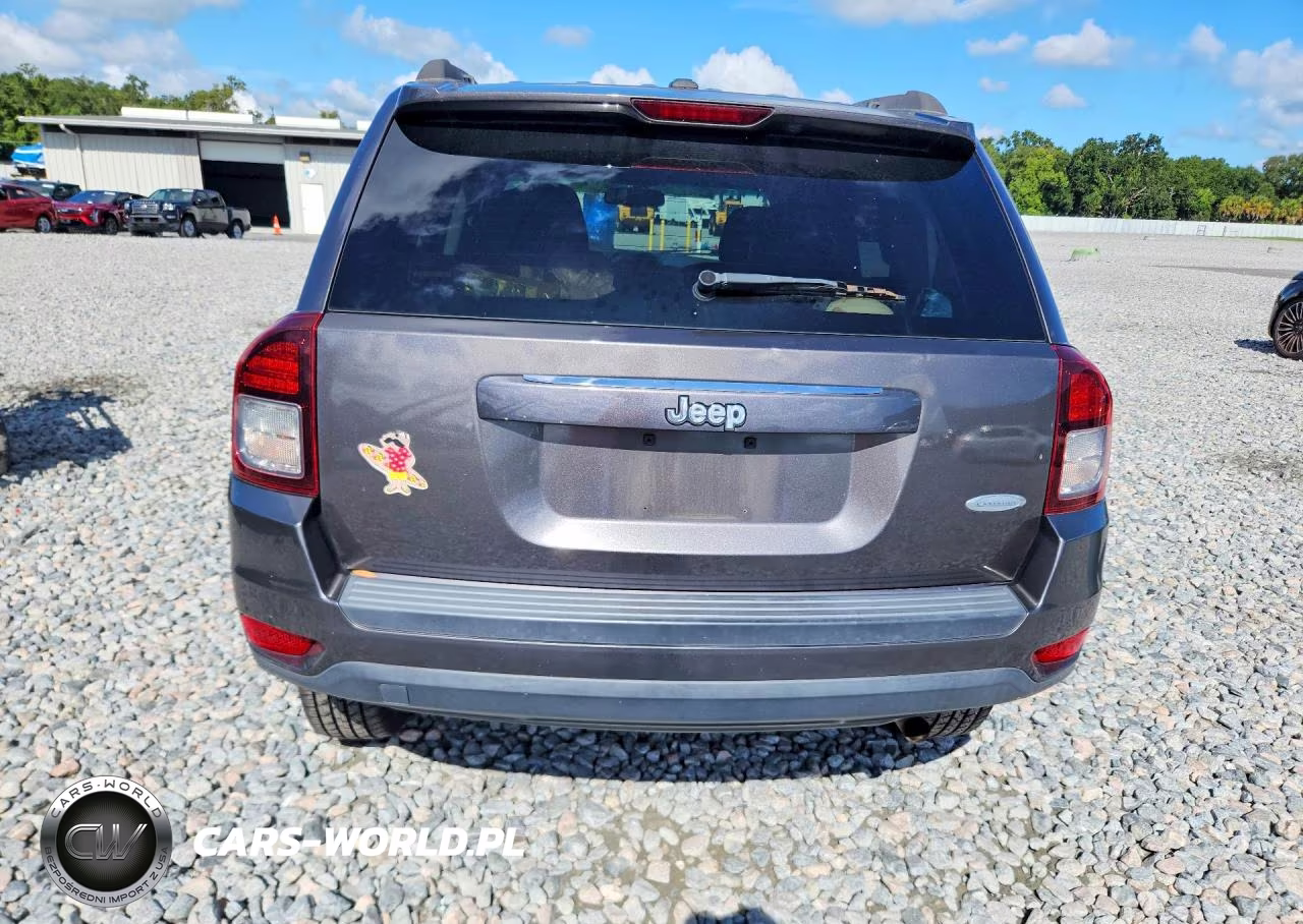 2016 Jeep Compass Latitude VIN:1C4NJCEA0GD793955 - 6