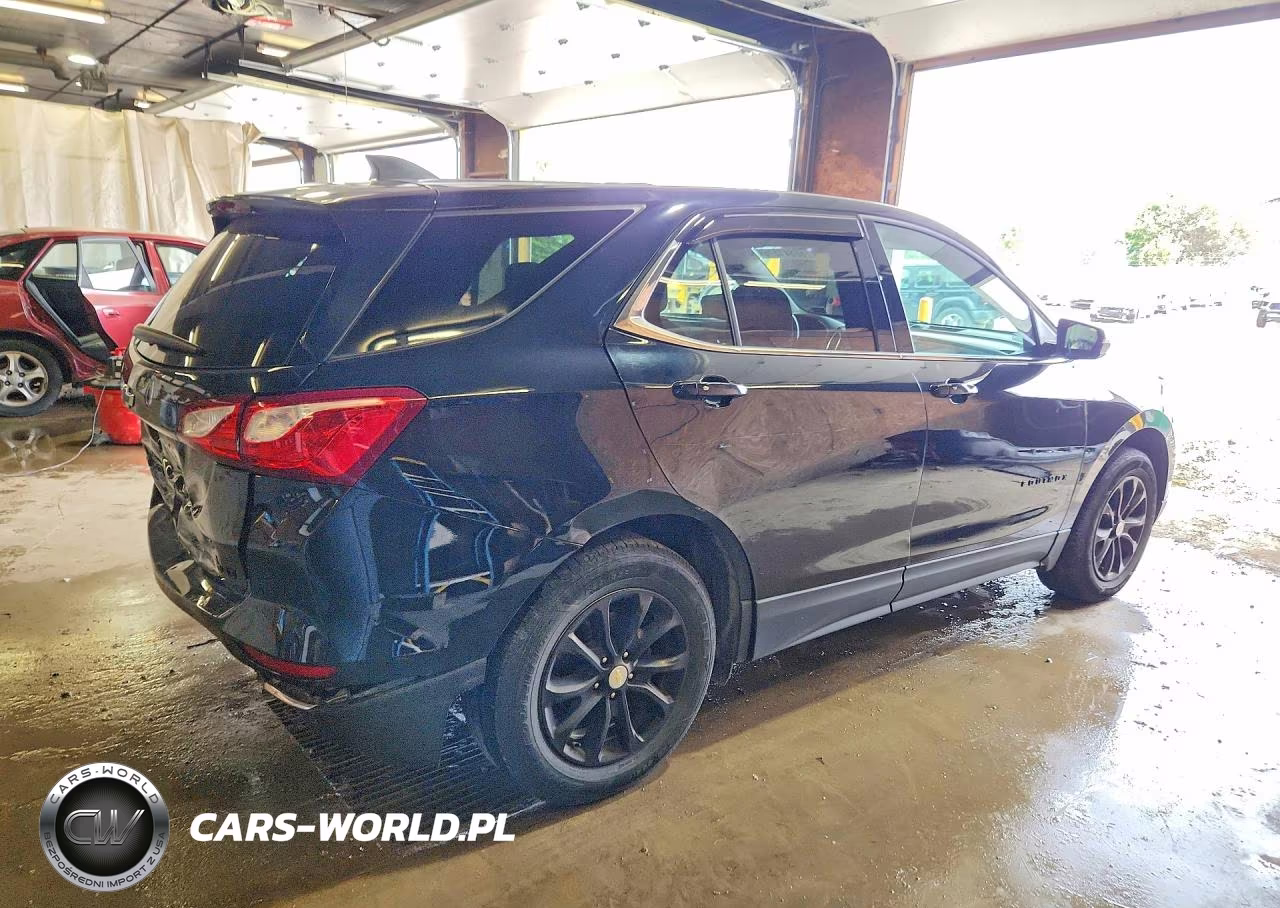 2019 Chevrolet Equinox Lt VIN:2GNAXUEV2K6258937 - 3