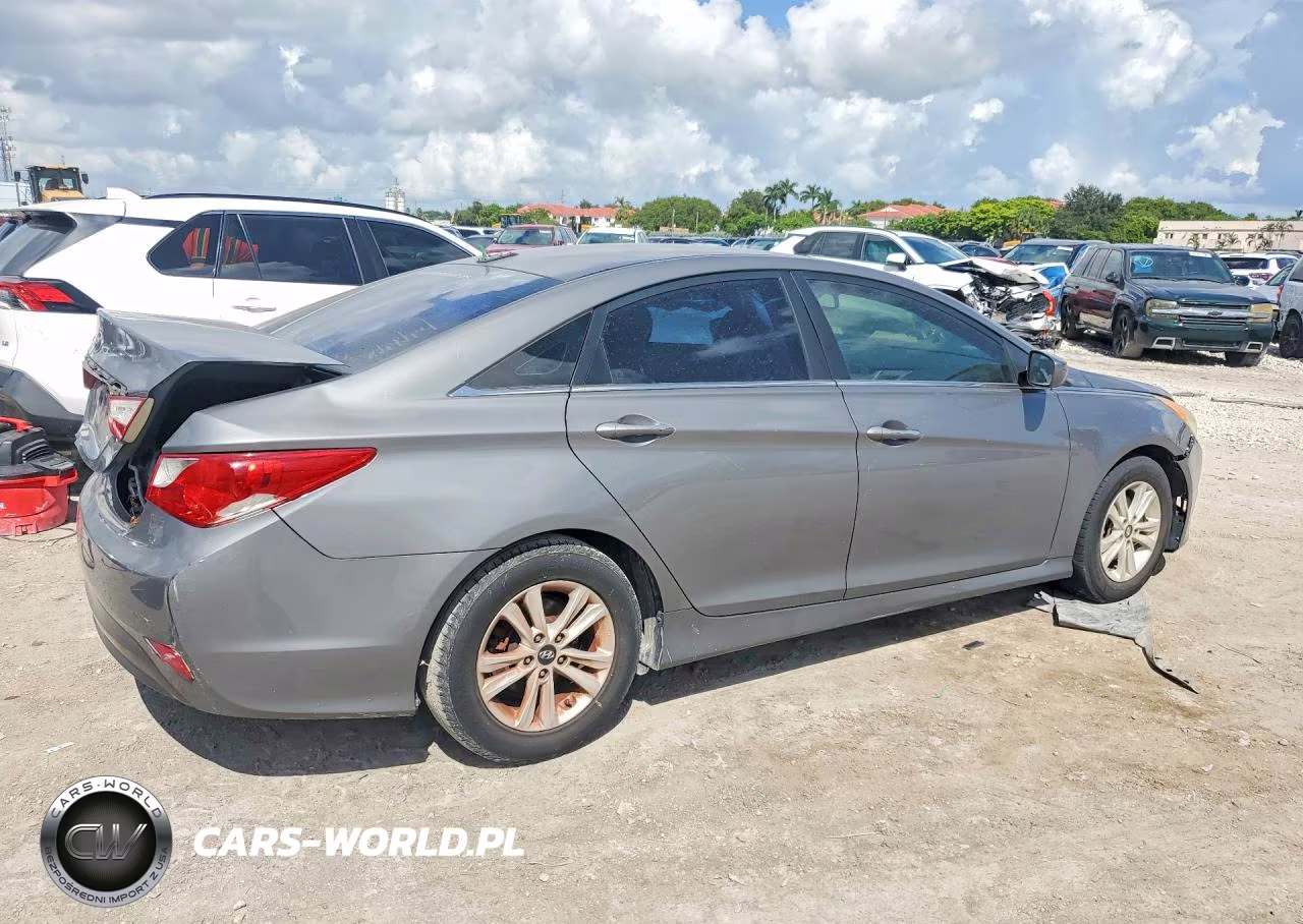 2014 Hyundai Sonata Gls VIN:5NPEB4AC6EH867008 - 3